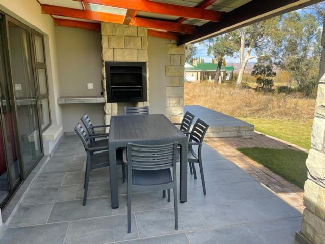 Cozy Corner Villa Clarens Exterior foto